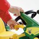 Rolly Toys Traktor John Deere z biegami, pompowane koła z łyżką Trac