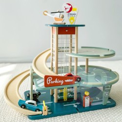 CLASSIC WORLD Wielopoziomowy Parking Auta Helikopter Dystybutor Myjnia + Akc.