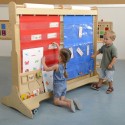MASTERKIDZ Materiałowy Arkusz Do Wieszania Z Kieszonkami Na Fiszki I Obrazki Czerwony